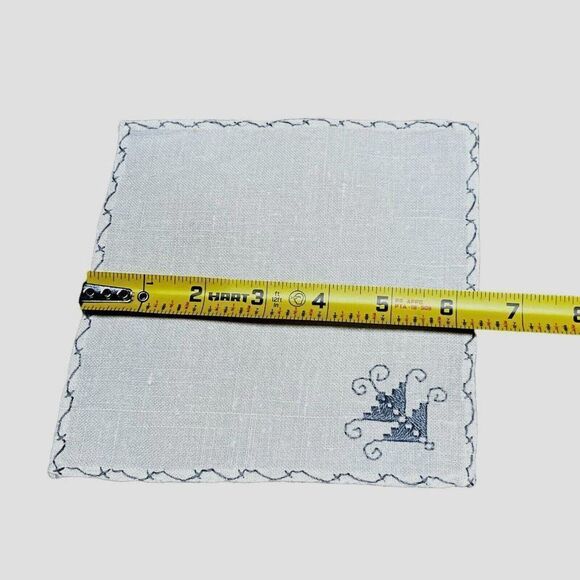 Vintage Set of 6 Barware Small Cocktail Drink Napkins Embroidery Linen Off White - Picture 3 of 3